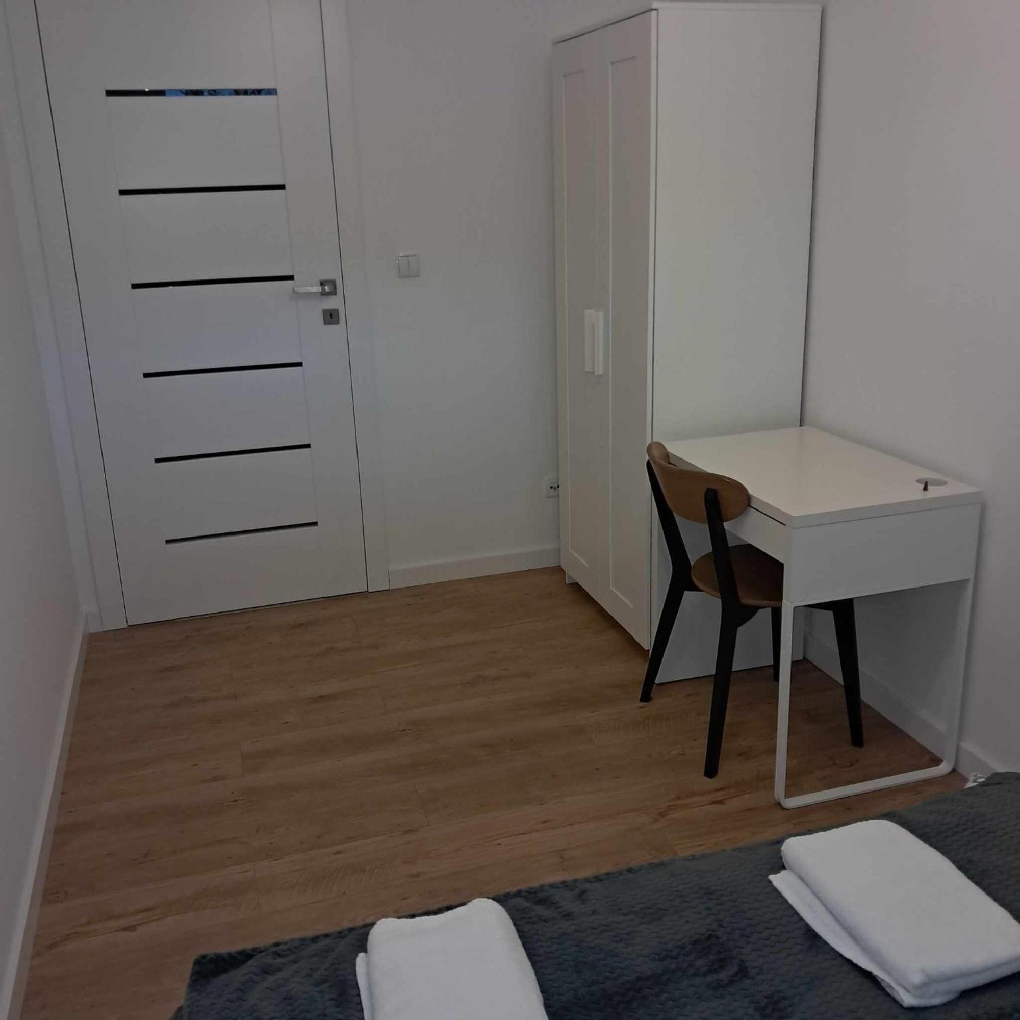 Apartament Julia 1-4 Os Starowapiennikowa 42A Z Balkonem I Klimatyzacja Kielce Bagian luar foto