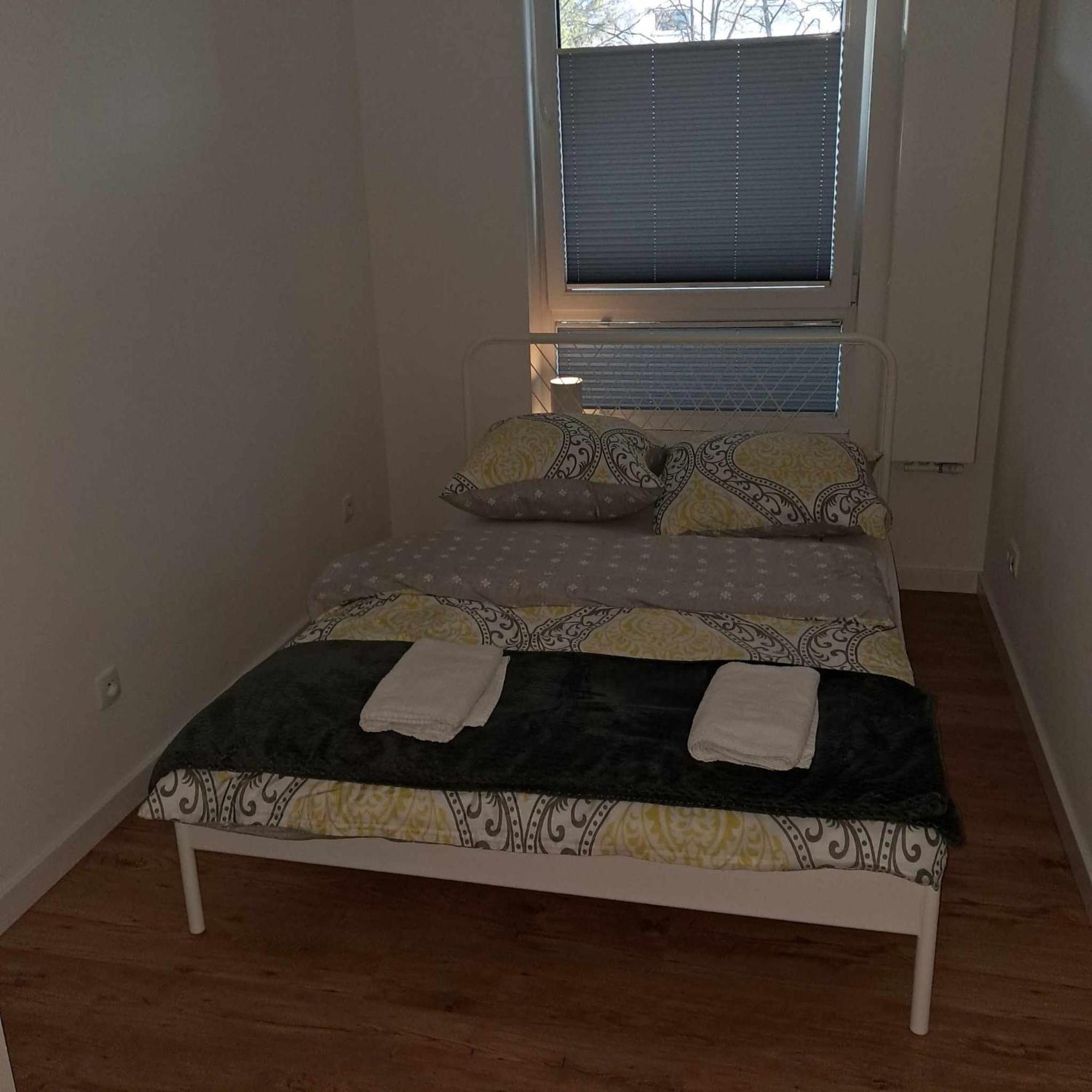 Apartament Julia 1-4 Os Starowapiennikowa 42A Z Balkonem I Klimatyzacja Kielce Bagian luar foto